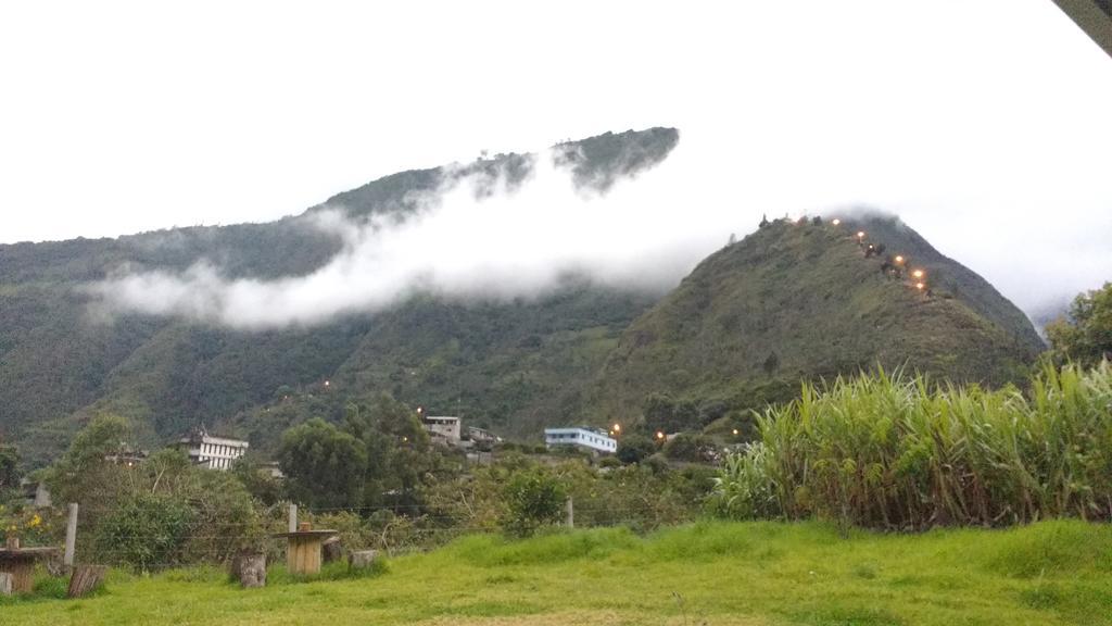 Montano Camping & Hostel Baños Dış mekan fotoğraf