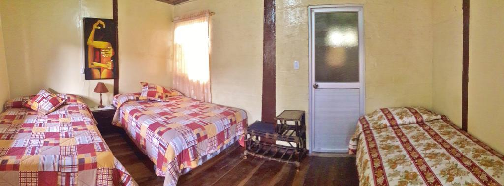 Montano Camping & Hostel Baños Dış mekan fotoğraf