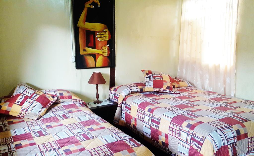 Montano Camping & Hostel Baños Dış mekan fotoğraf