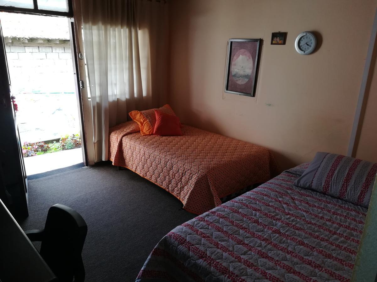 Montano Camping & Hostel Baños Dış mekan fotoğraf