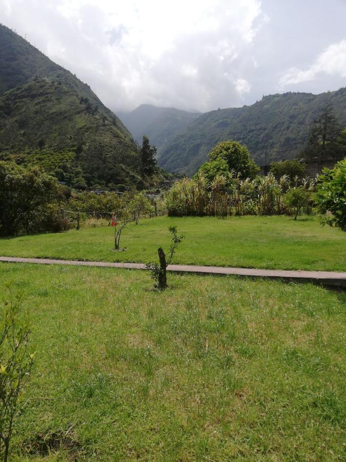 Montano Camping & Hostel Baños Dış mekan fotoğraf