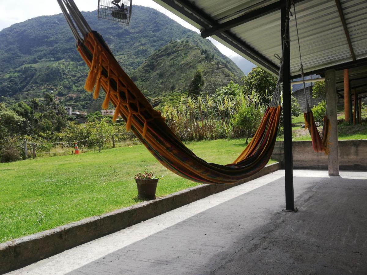 Montano Camping & Hostel Baños Dış mekan fotoğraf