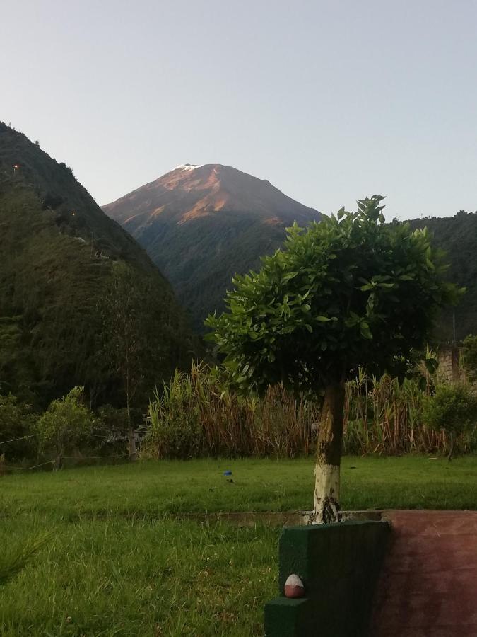 Montano Camping & Hostel Baños Dış mekan fotoğraf