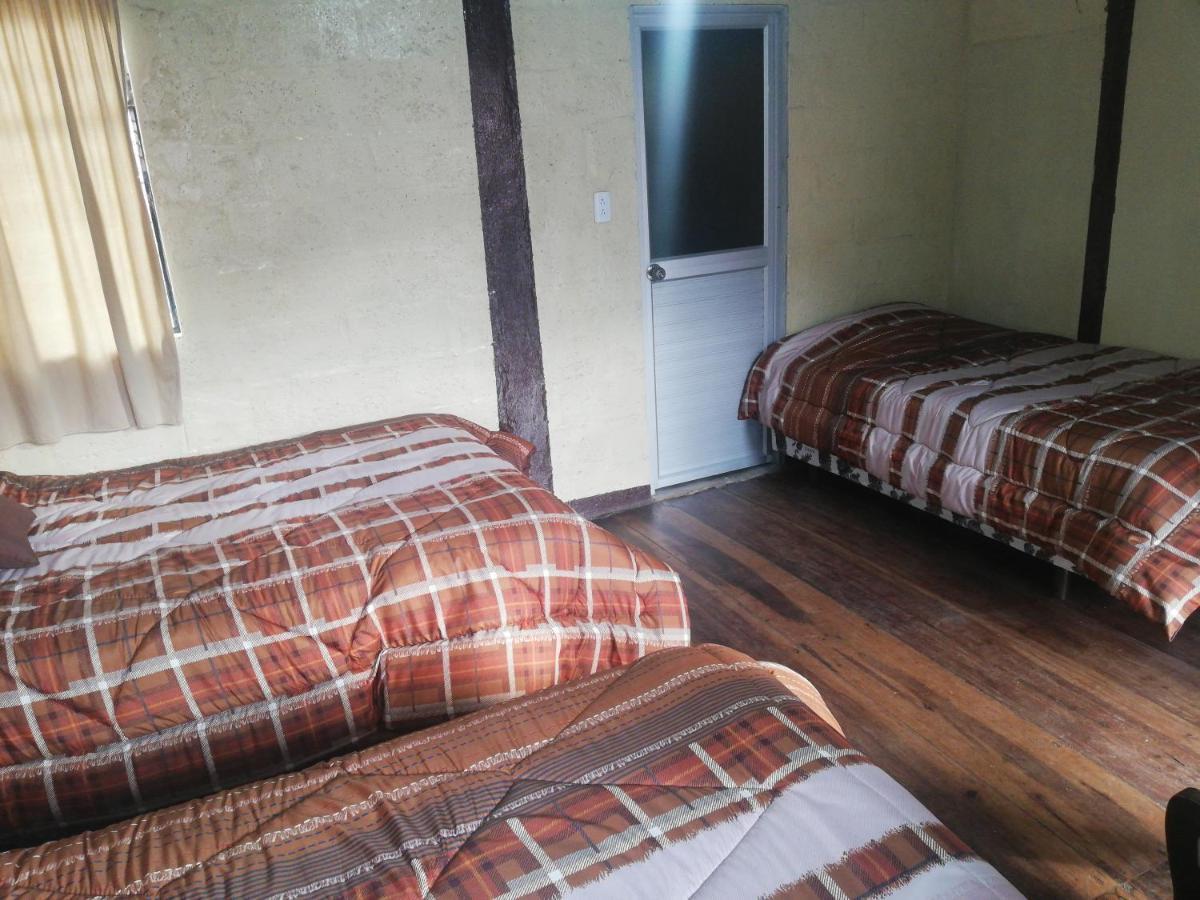 Montano Camping & Hostel Baños Dış mekan fotoğraf