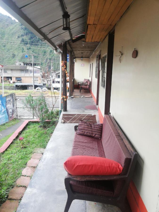 Montano Camping & Hostel Baños Dış mekan fotoğraf
